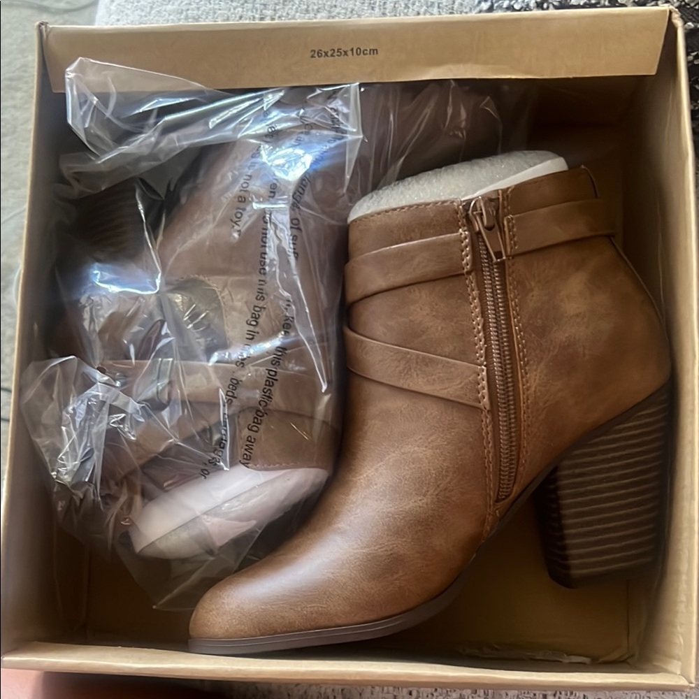 Marco Republic Montreal Ankle Booties – Vegan | 3.25” Heel